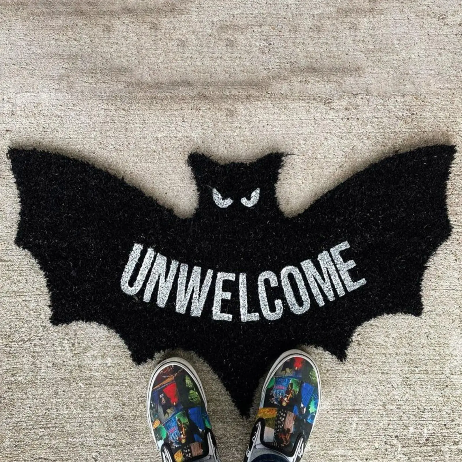Fledermausförmiger Teppich, 80 x 40 cm, für den Innenbereich, Gothic-Fledermausförmige Bodenmatte, Halloween-Festival, dekorative Matte für Schlafzimmer, Wohnzimmer, Küche