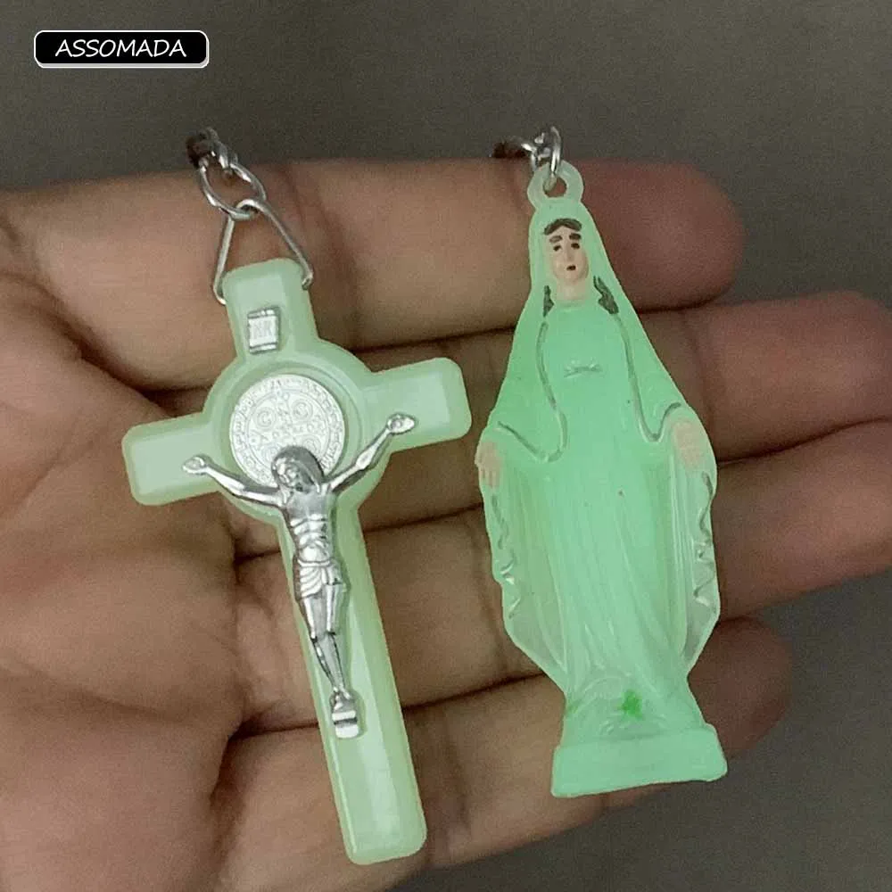 Luminous Cross Jesus Keychains Virgin Mary Key Chains For Women Men Gift Noctilucent Catholic Christian Religion Crosses