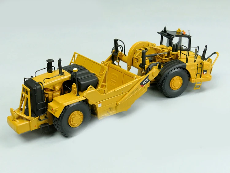 

1:50 Cate~rpilla Tonkin TR80002 CAT 627K Alloy Model Simulated Engineering Vehicle Gifts Souvenir Toys