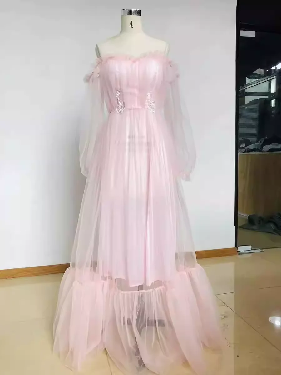 Women Elegant Off Shoulder Overlay Tulle Bridal Ball Gowns Solid Puffy Mesh Wedding Dress Long Evening Dress Large Hem Design