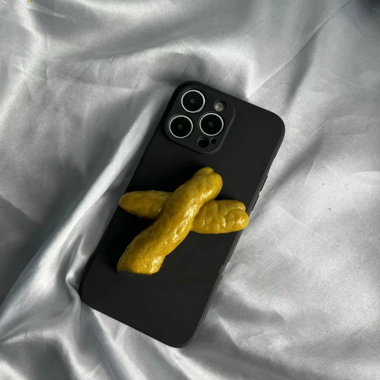 Simulated Forked Poop Suitable for IPhone 15/14 Phone Case TikTok Same Style 16 Funny 13 Phone Cases Give Friends Gifts