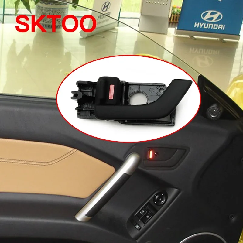 SKTOO Fit for Hyundai 2002 2003 2004 2005 2006 2007 Coupe  Inner Door Handle Inside Handle Door Hand-clasping 82621 2C000LK