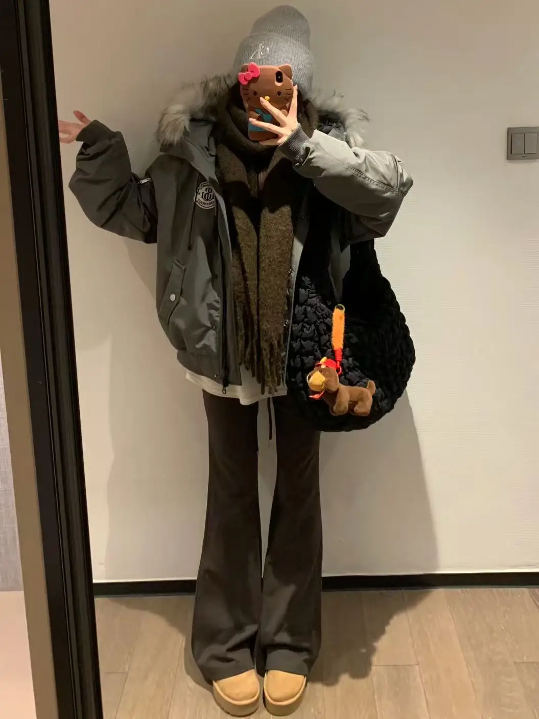 

Parkas Jacket Woman Womens Winter Thicken Buttons Air Coating Waist-Cinching Cinching Lambskin Non-Hooded Middle-Aged Zippers OL