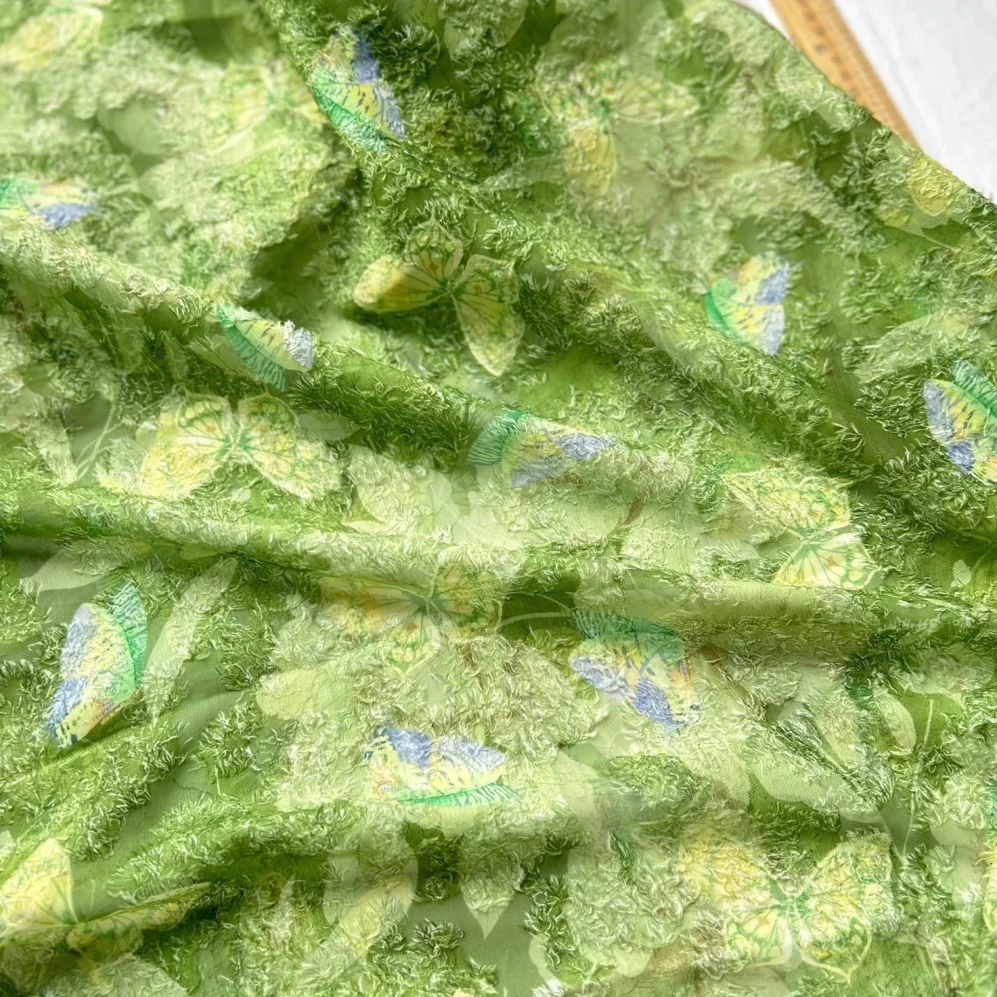 Tessuto jacquard di fascia alta con nappa a farfalla, abito a canotta cucito, costume di scena, abito da sera, tessuto decorativo per tende fai da te