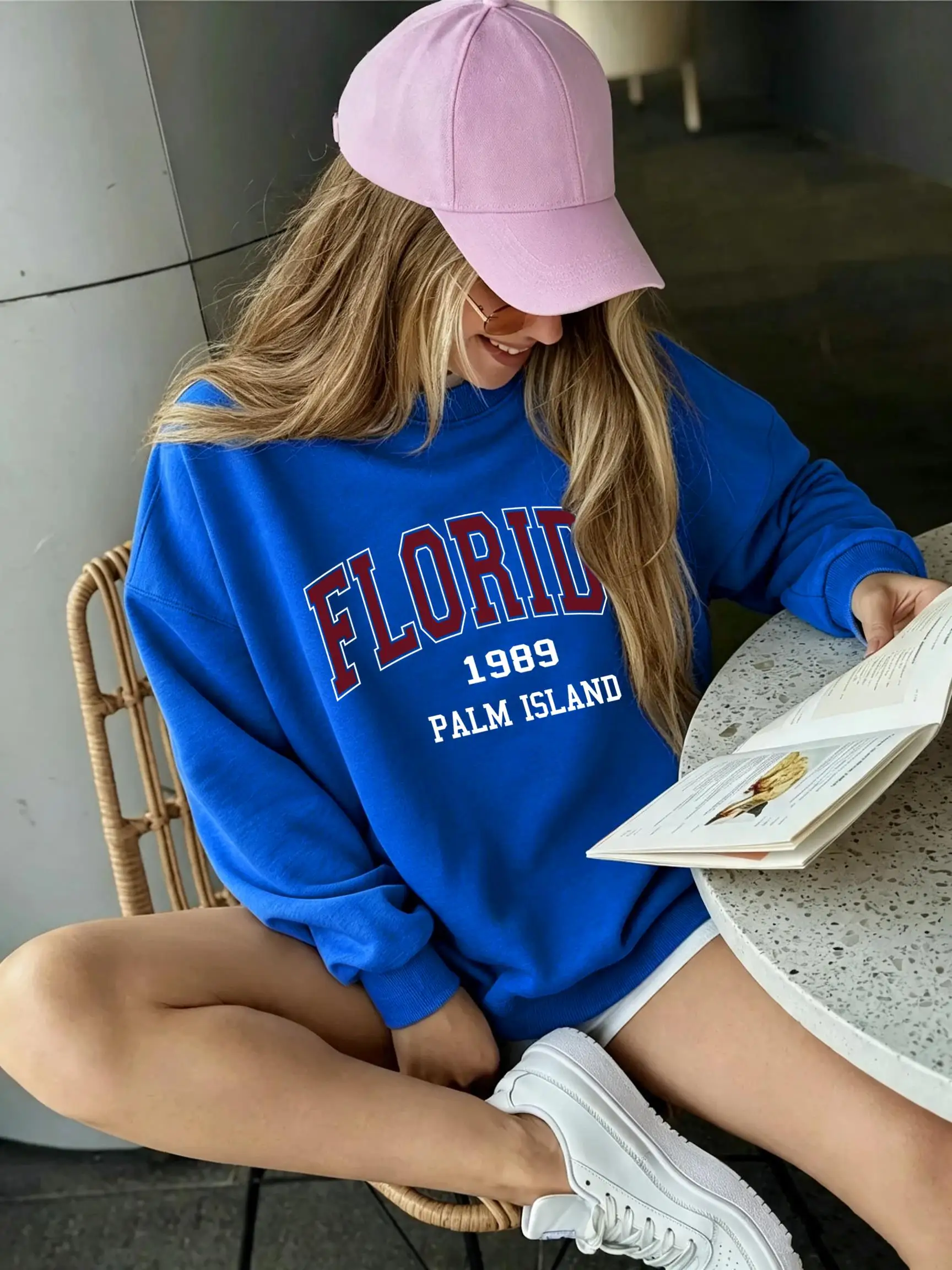 Florida 1989 Palm Island Pattern Female Multicolor Sweatshirt Soft All-Match Top Crewneck Oversize Clothes Casual Basic Pullover