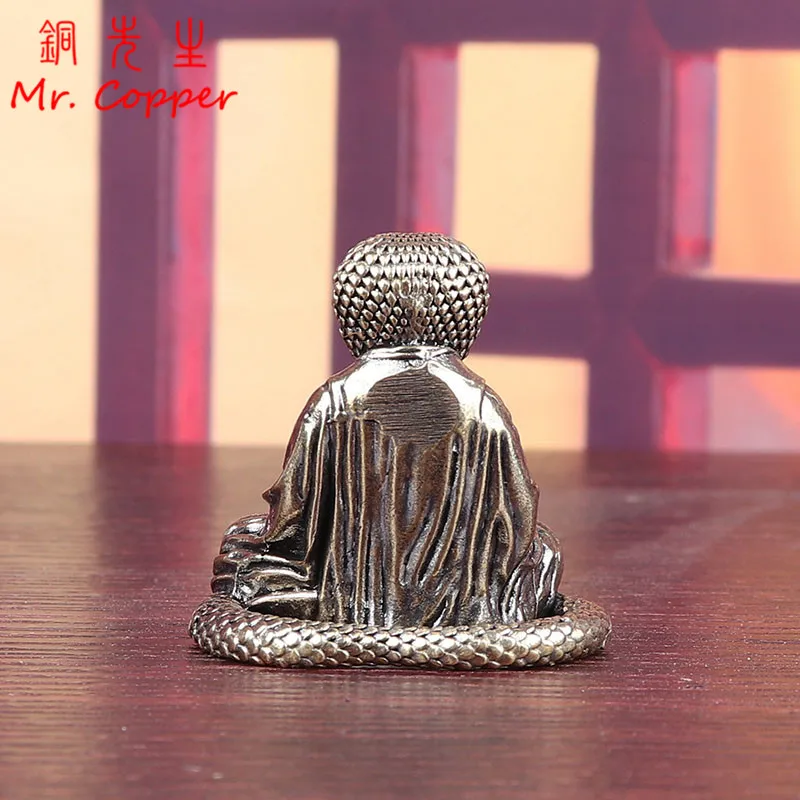 Brass Master Snake Sit In Meditation Figurines Creative Desktop Ornaments Vintage Animal Small Statue Home Decorations Crafts