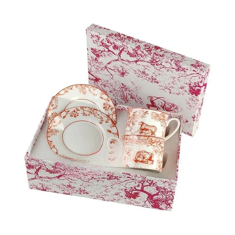 

Coffee cups and saucers European afternoon tea set gift box, convenient, practical and durable