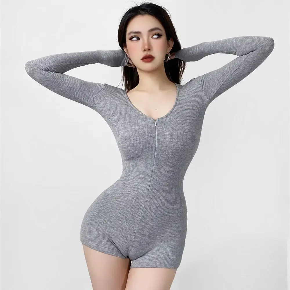 Fashion Bodycon Y2K Slim Bodysuit Zipper V-Neck Long Sleeved Jumpsuit Seamless Yoga Clothes Jumpsuit Shorts Women Party