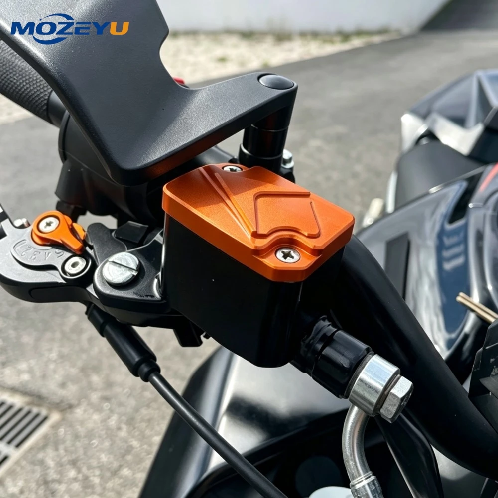 Motorcycle Front Brake Reservoir Fluid Tank Cover Cap For DUKE 125 200 2013 2014 2015 2016 2017 2018 2019 2020 2021 2022 2023