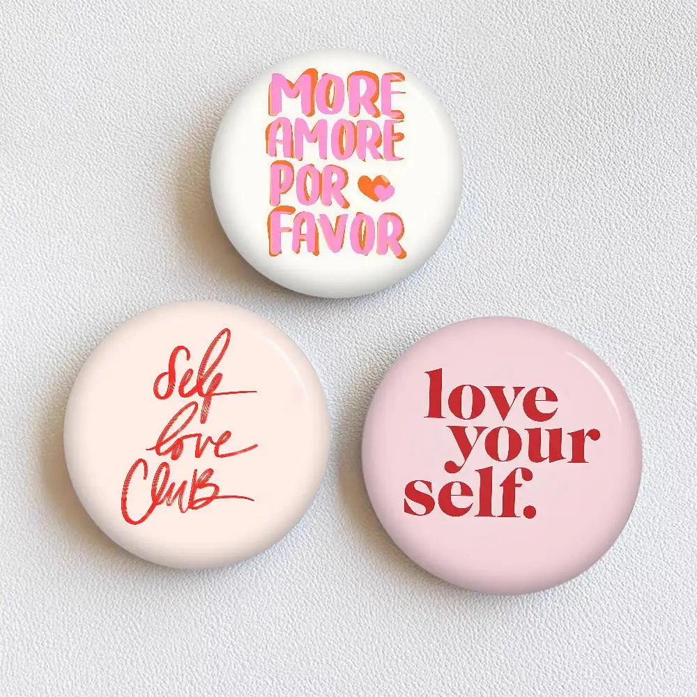 Nordic More Amor Por Favor Colorful Tinplate Pin Button Custom Anime Role Old-school Brooch Collar Badge Jewelry Gift Fans