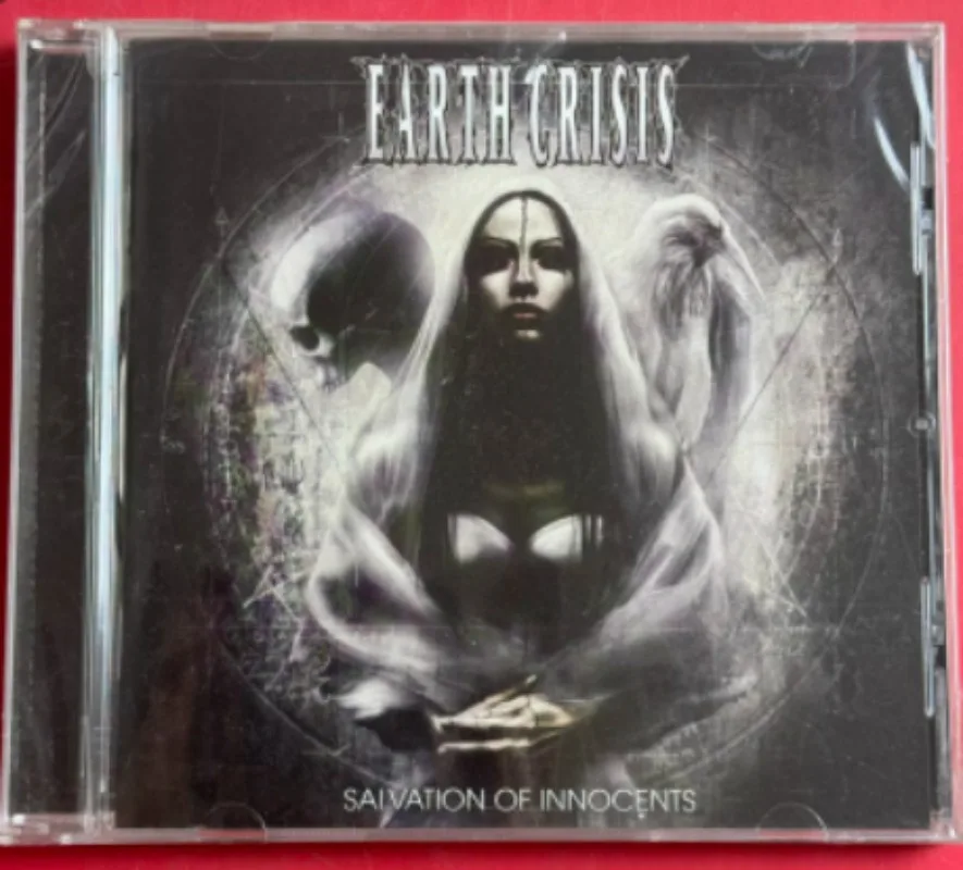 

Музыкальный CD-альбом Metalcore: Earth Crisis. Величайшие хардкор-шедевры: Полная коллекция музыкальных записей на тему прав животных.