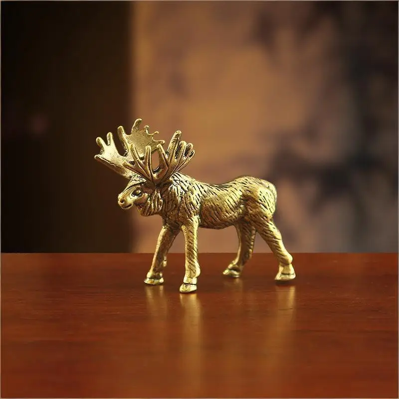 Mini Brass Elk Statue Vintage Style Desktop Decor Multipurpose Tea Pet for Home Bar Counter Decor Mother's Day Gift