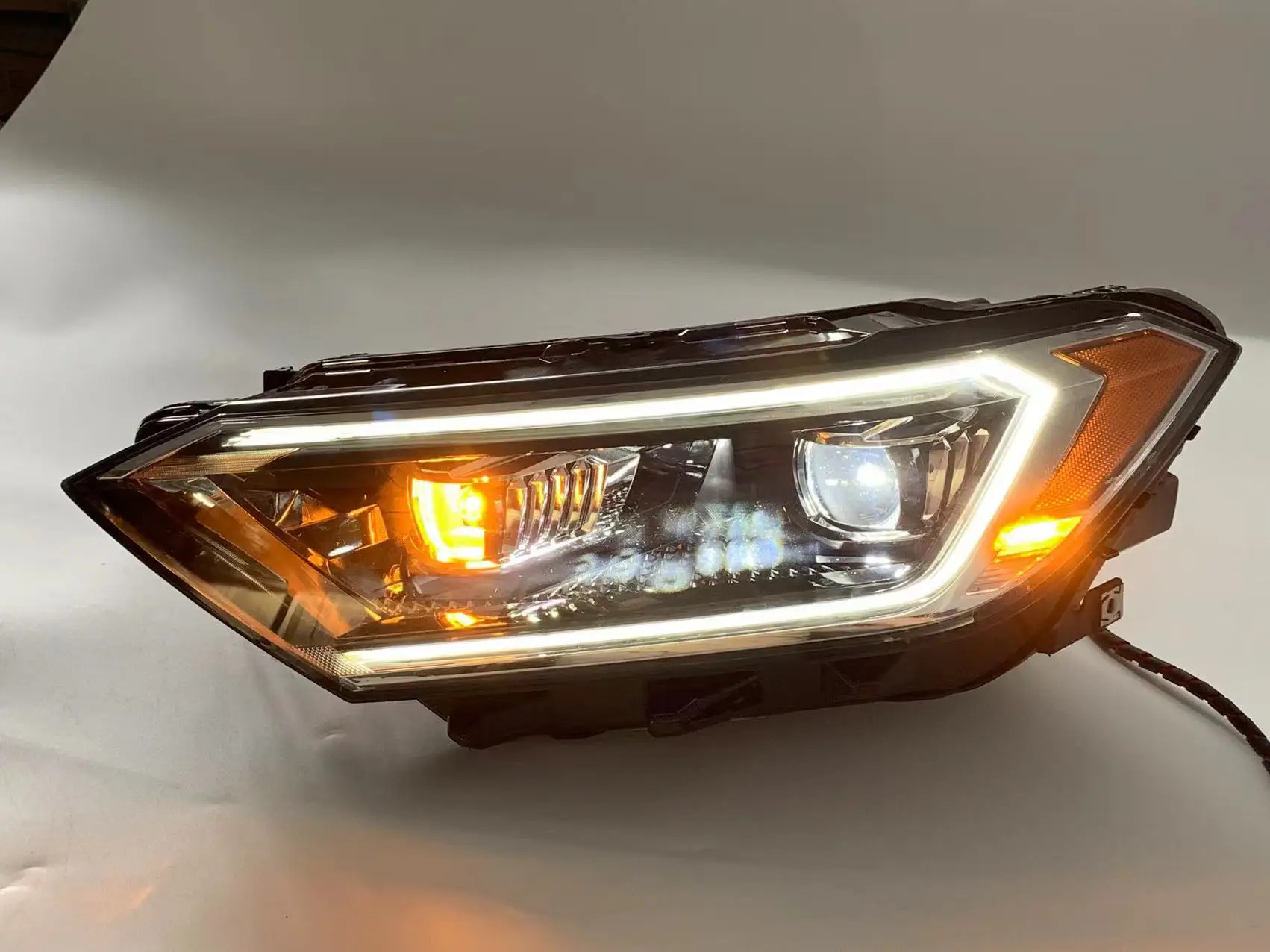 Faro anteriore a LED per auto per Volkswagen vw Sagitar jetta 19-22 DRL indicatore di direzione della luce di marcia diurna