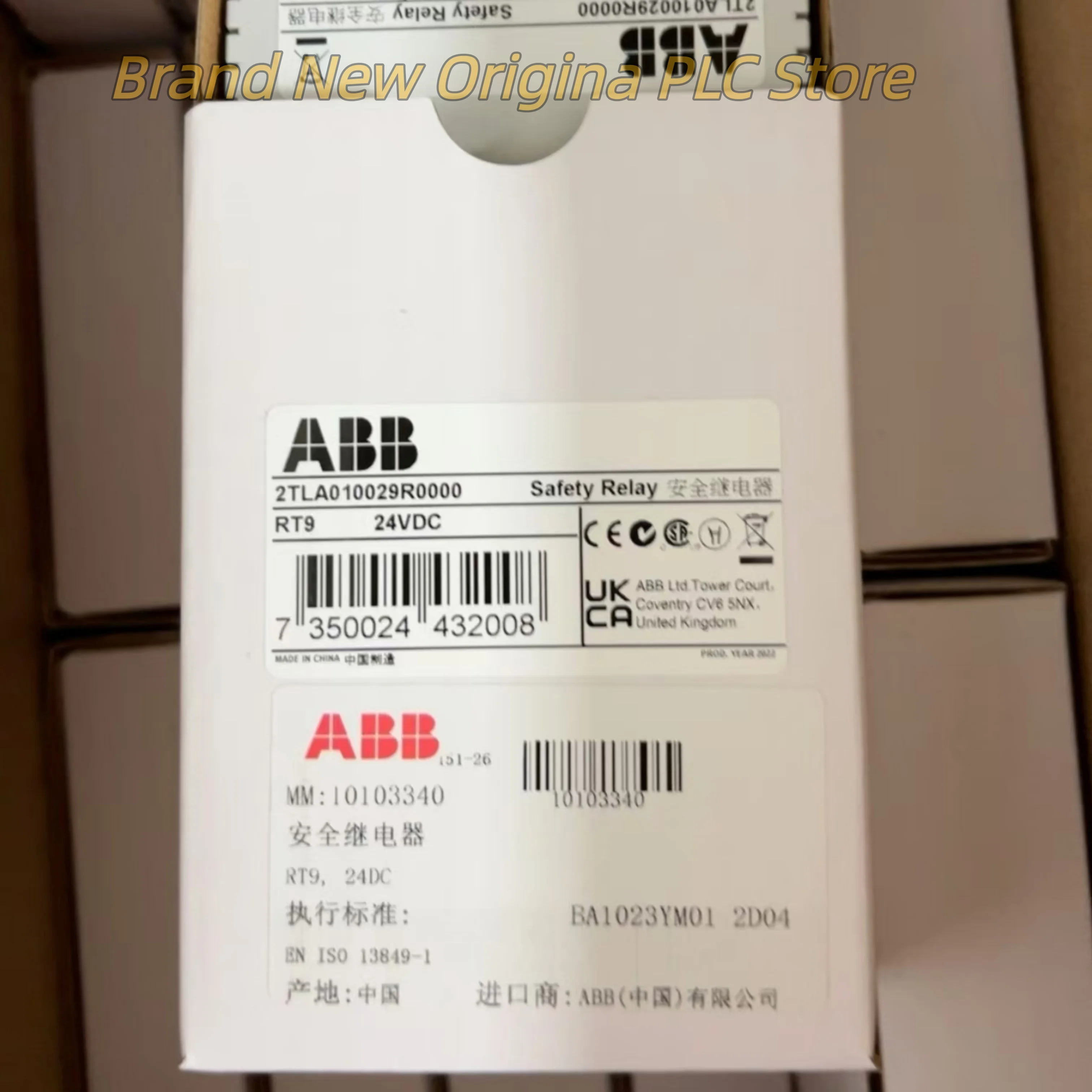 

Новое в коробке 2TLA010029R0000 Реле безопасности RT9 24 В постоянного тока