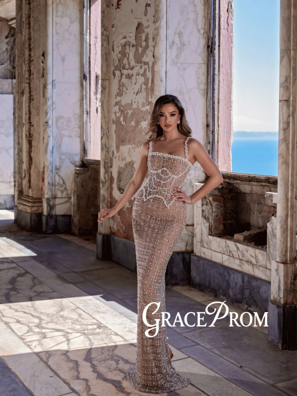 

Attractive Heavy Beaded Evening Dress Silver Rhinestones Square Neck Wedding Party Gown Customized Opulent Red Carpet Gowns