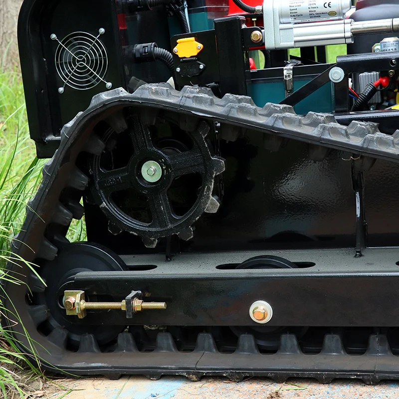 Customized Factory Price Tracked Remote Control Lawn Mower for Golf Courses Farms Gardens Remote Control Mower Robotic Lawn Mowe