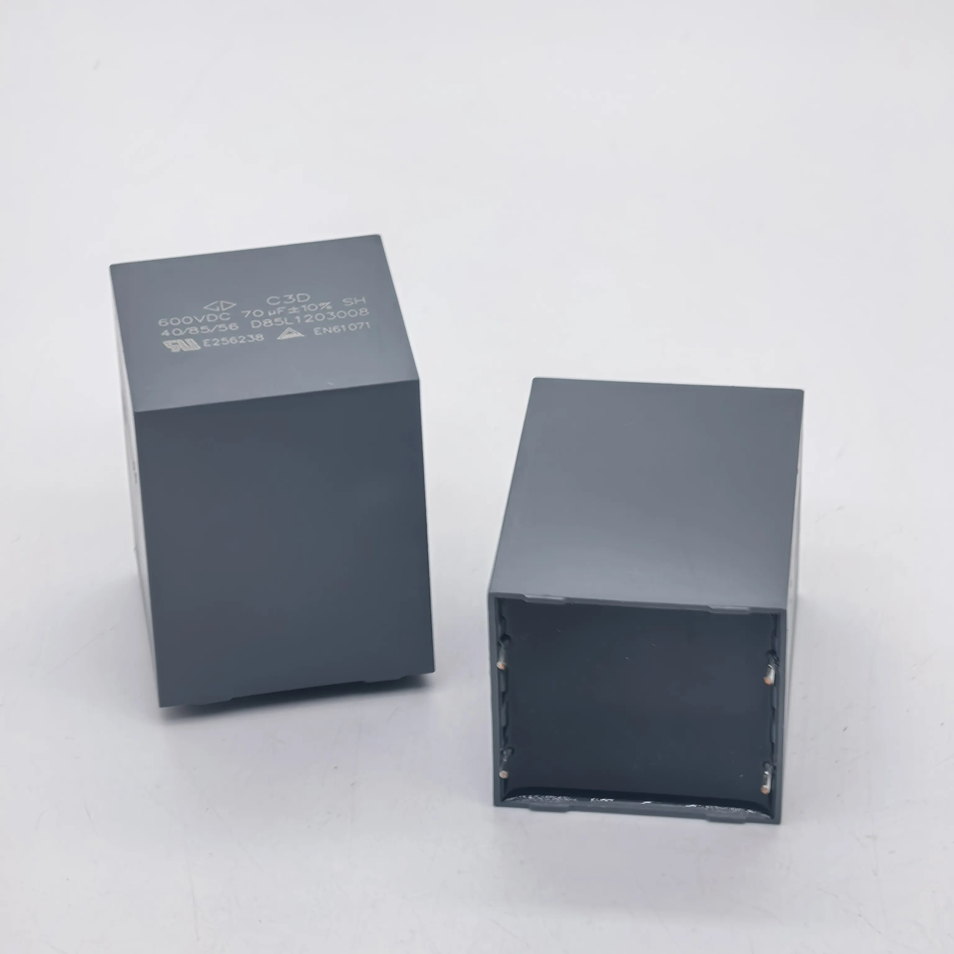 

5 шт./новые пленочные конденсаторы C3D 70UF 600V D3D1U706KF0A382 для инверторов постоянного тока с бесступенчатой регулировкой