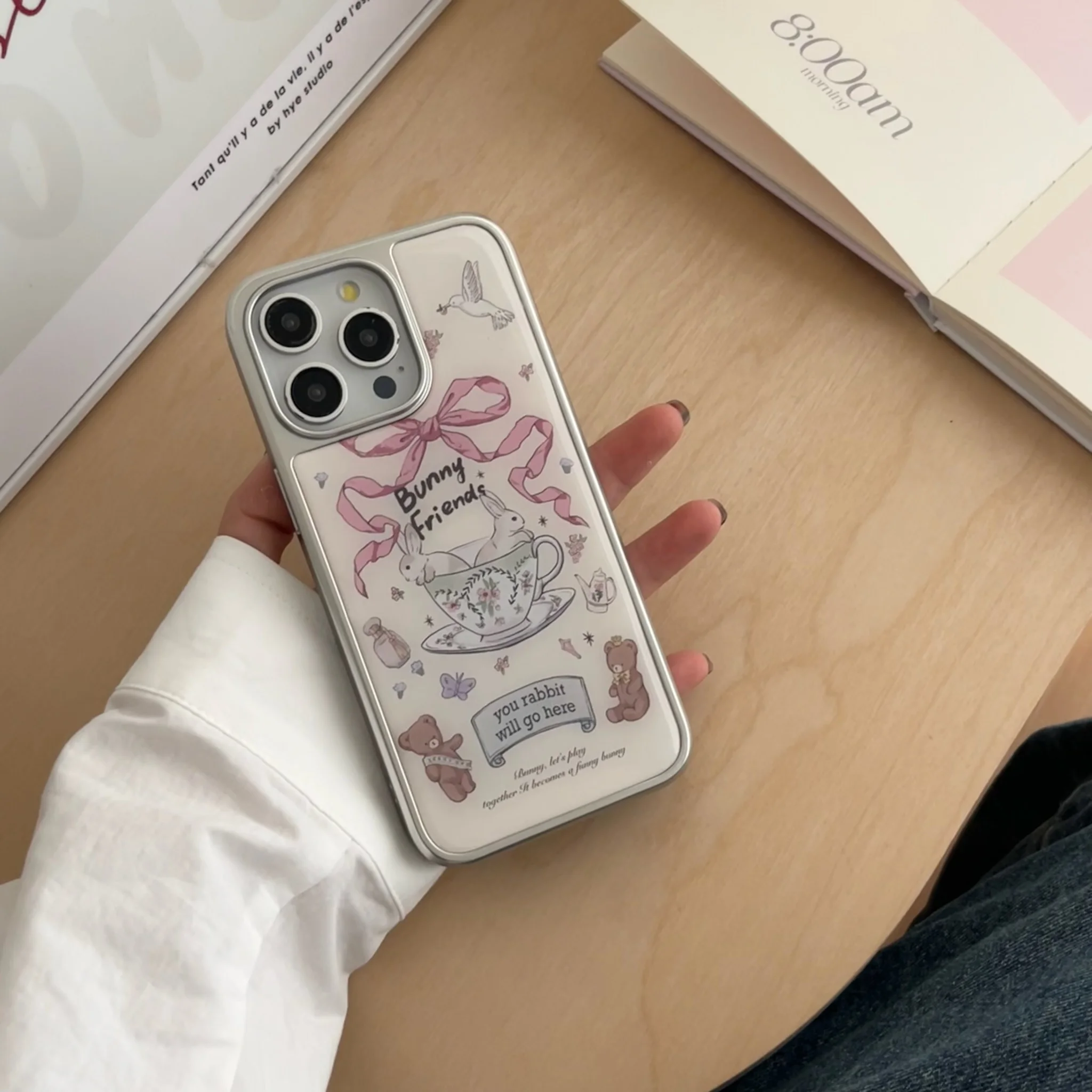 

New bow tie teacup rabbit phone case for IPhone 16 16pro 16promax 15 15pro 15promax 14 14pro 14promax 13 13pro 13promax