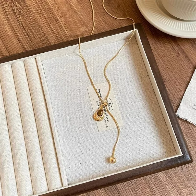 Vintage Leder braun Stein Sonne Anhänger Perlen Halsband Schlüsselbein Kette Halskette für Frauen einzigartige Y2K personalisierte Grunge Schmuck