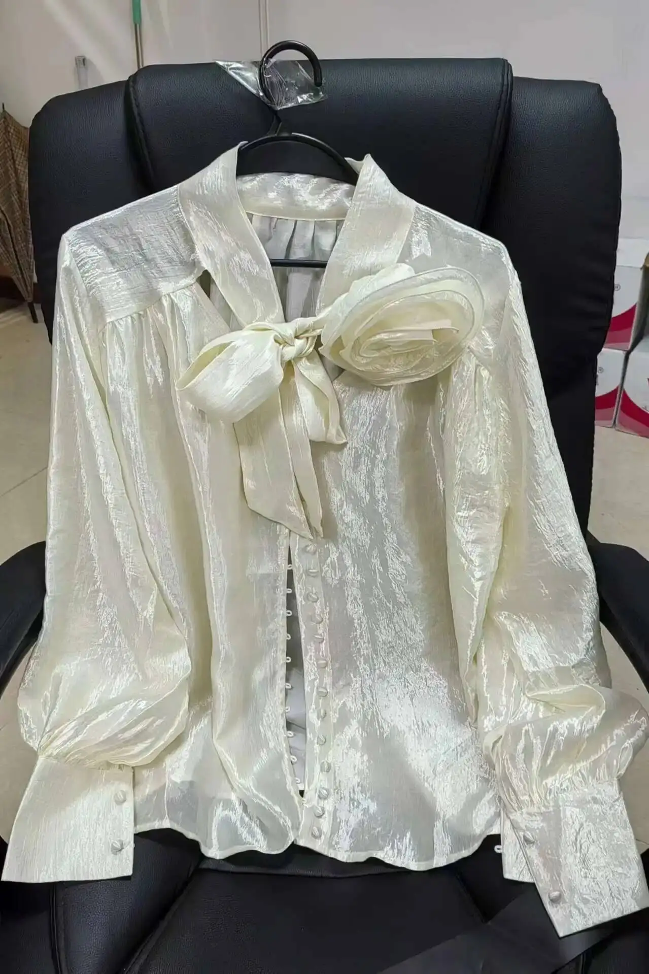 

Новинка осени, элитная ткань с крыльями, рубашки на шнуровке, блузки для женщин, одежда для офиса, женский элегантный топ на пуговицах, Blusas