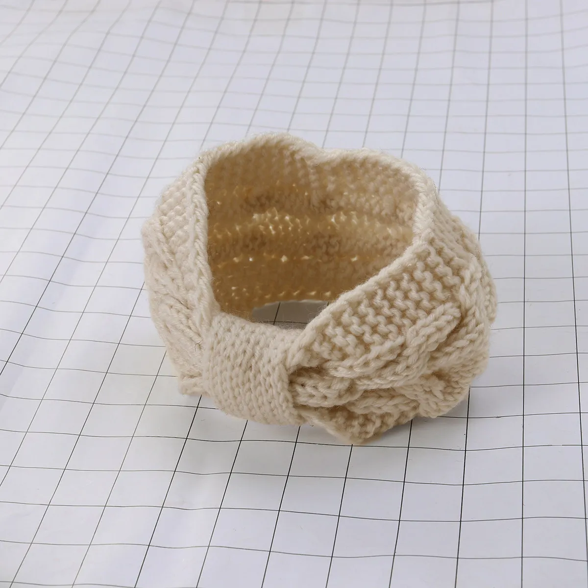 

Crochet Turban Headband White Thick Bulky Knitted Ear Warmer Cozy Crochet Knot Headwrap for Women Teen Adult Winter Outdoor Use