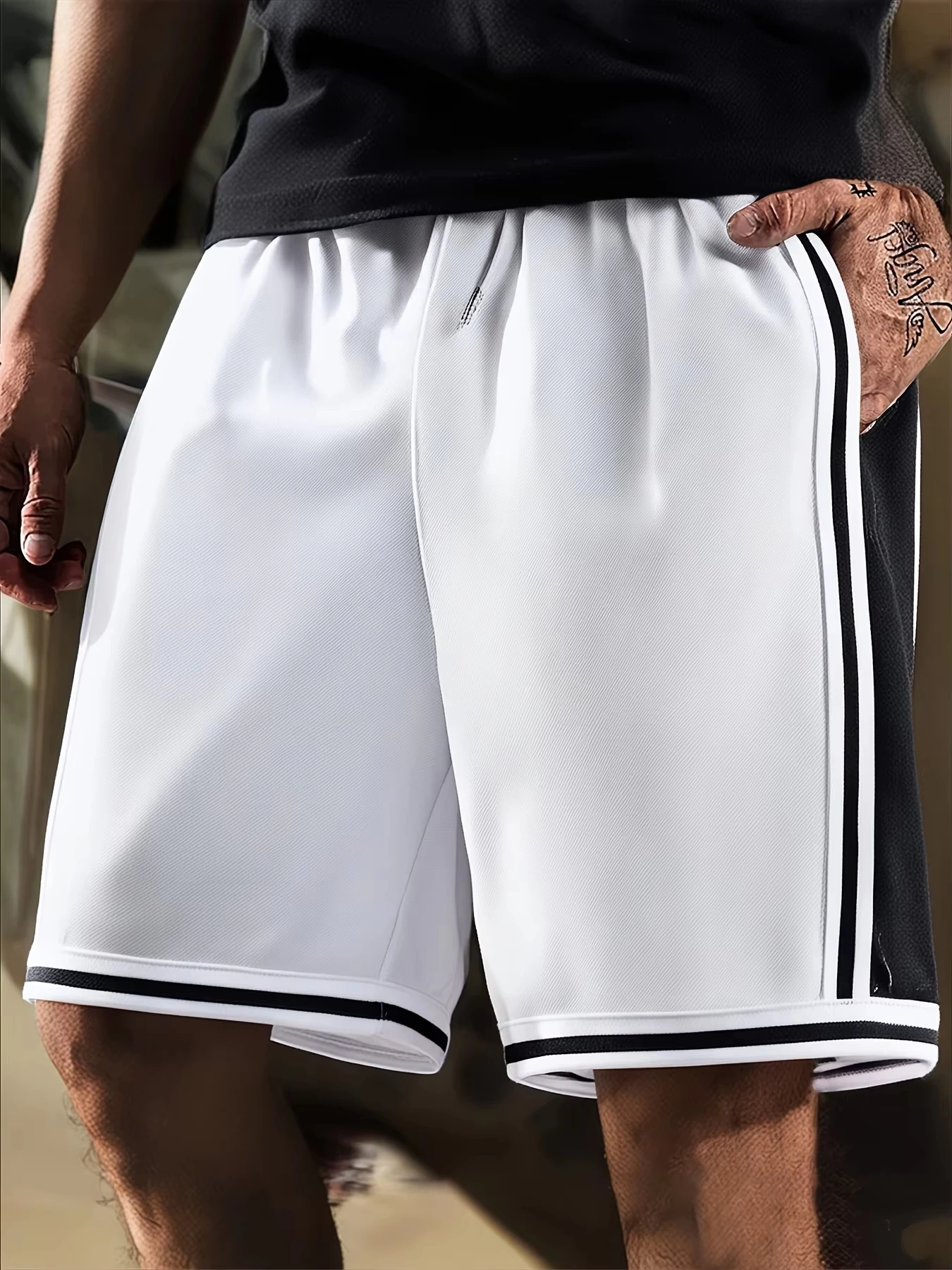 2026 New Retro Black White Color Block Basketball Shorts Men's Quick Drying Shorts Are Suitable for Y2K
