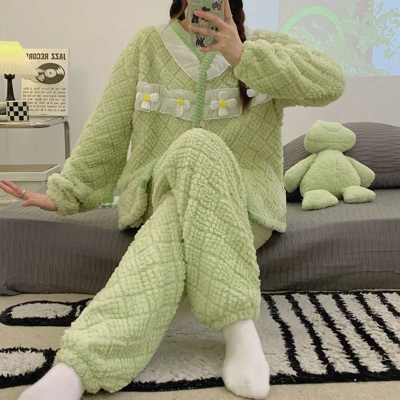 Coral Velvet Pajamas Winter Women Thickened Large Size Warm Long Sleeves Nightclothes Sets Female Casual V-neck Homewear Suit