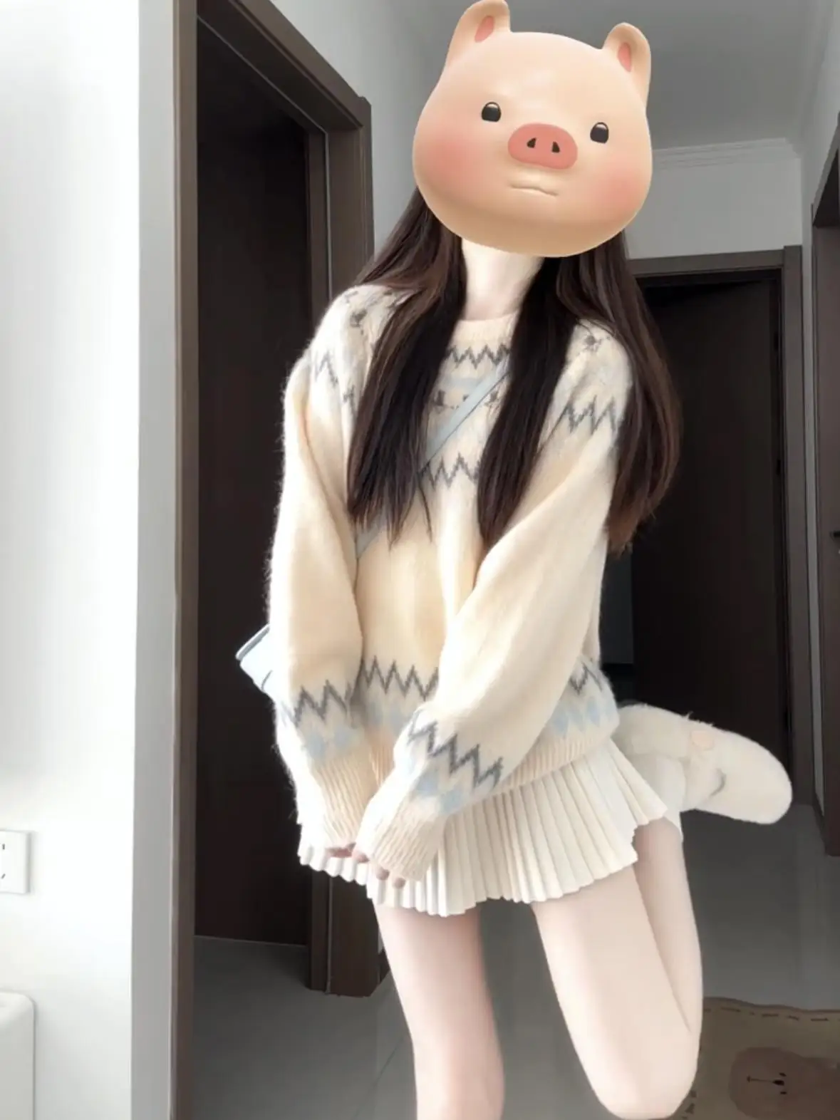 

Retro Diamond Pattern round Ne Knitted Sweater Women's Autumn Winter Lazy Sle Design Embroidery Color Blo Thiened Swe...