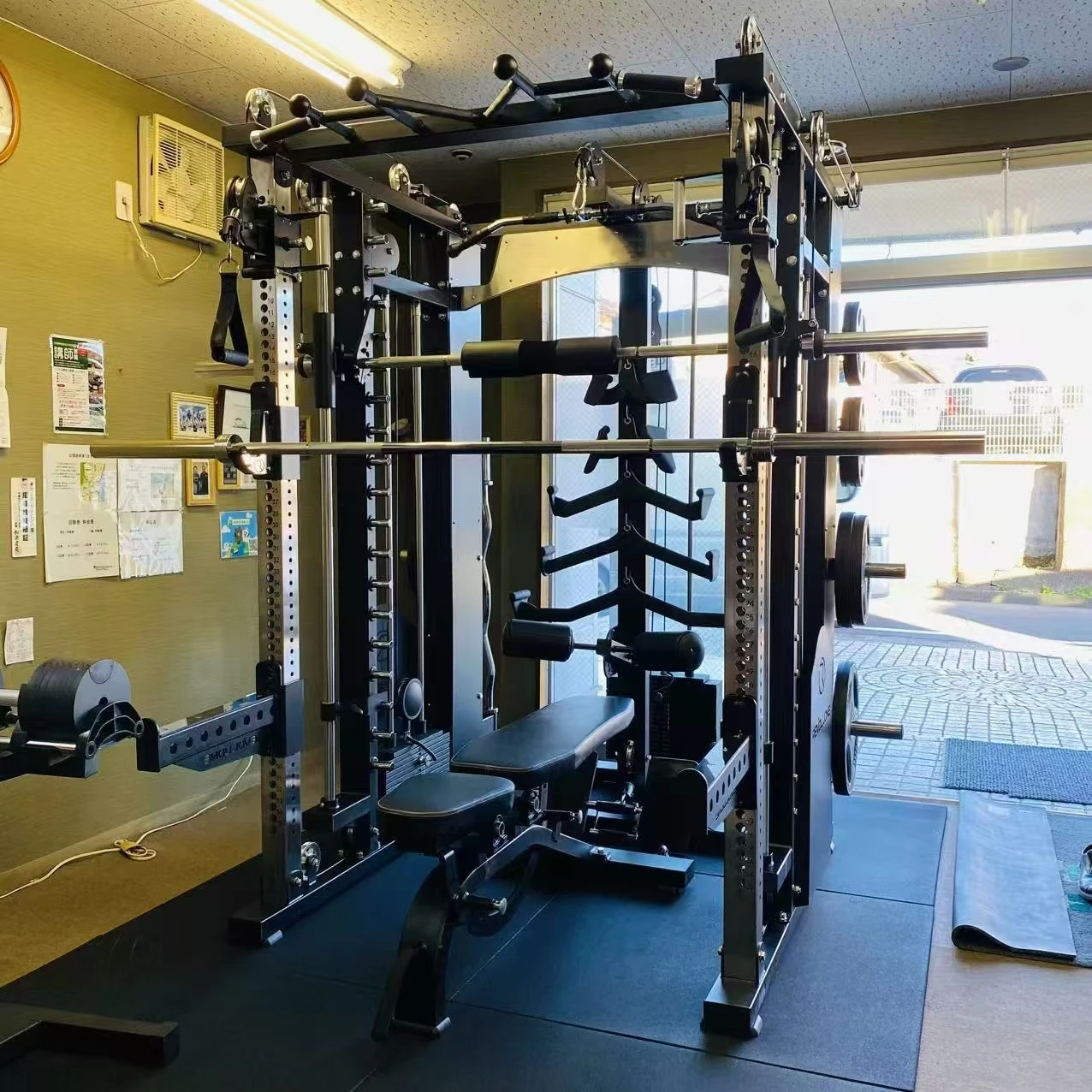 

Профессиональное горячее коммерческое оборудование для фитнеса, многофункциональный портальный тренажер Смита для силовых тренировок