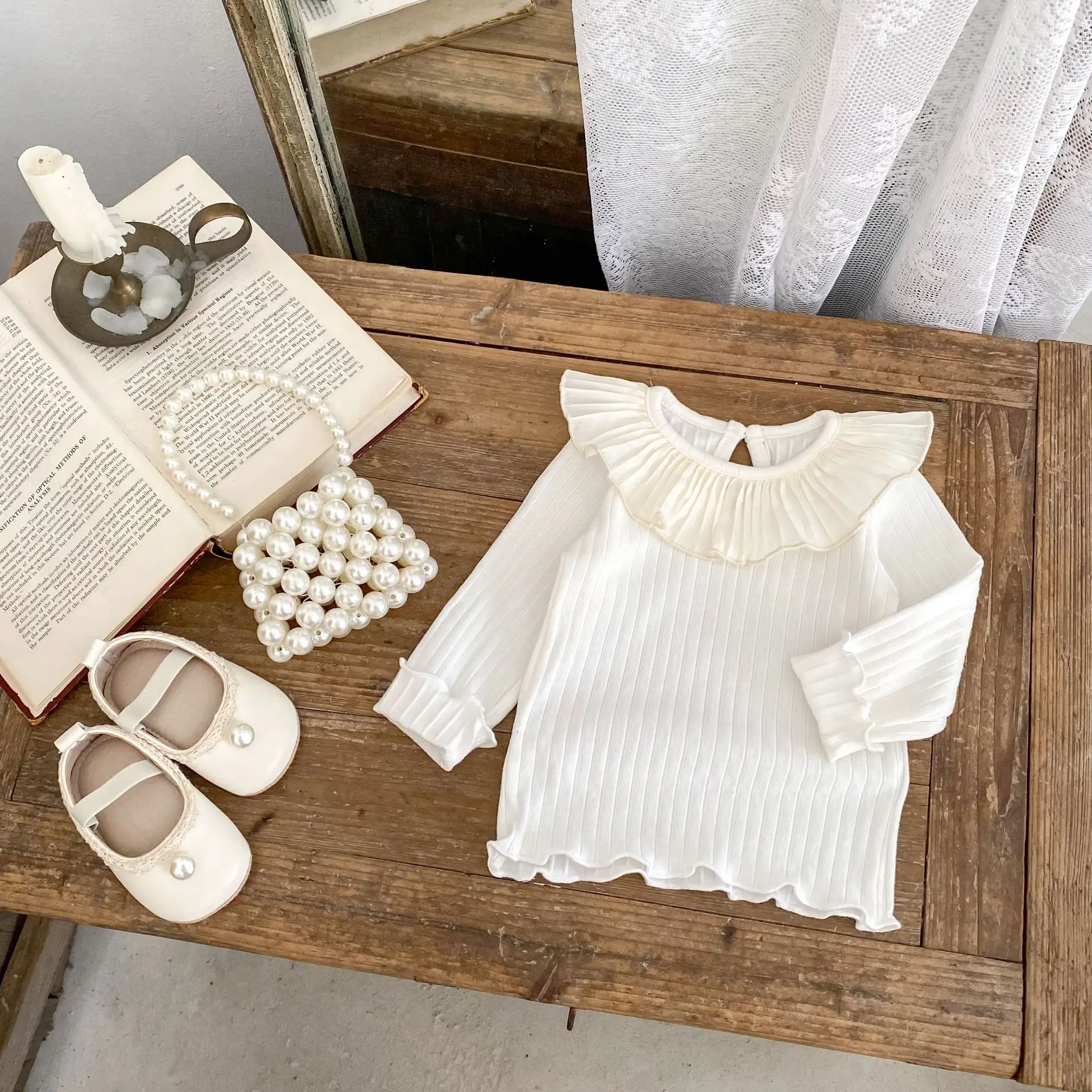 

2025 Fall Baby Girls Long Sleeve Top Korean Style Pleated Collar Blouse Toddler Basic Layering Shirt Soft Cotton Cute 0-6 Years