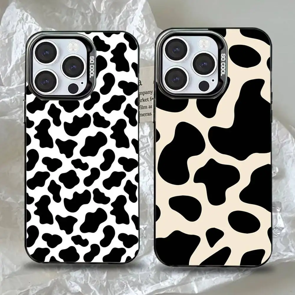 

Black white cow print Phone Case For iPhone 16,15,14,13,12,11,Pro,Max,Plus,Mini,XS,SE Anti Fall Black Matte Hard Bumper