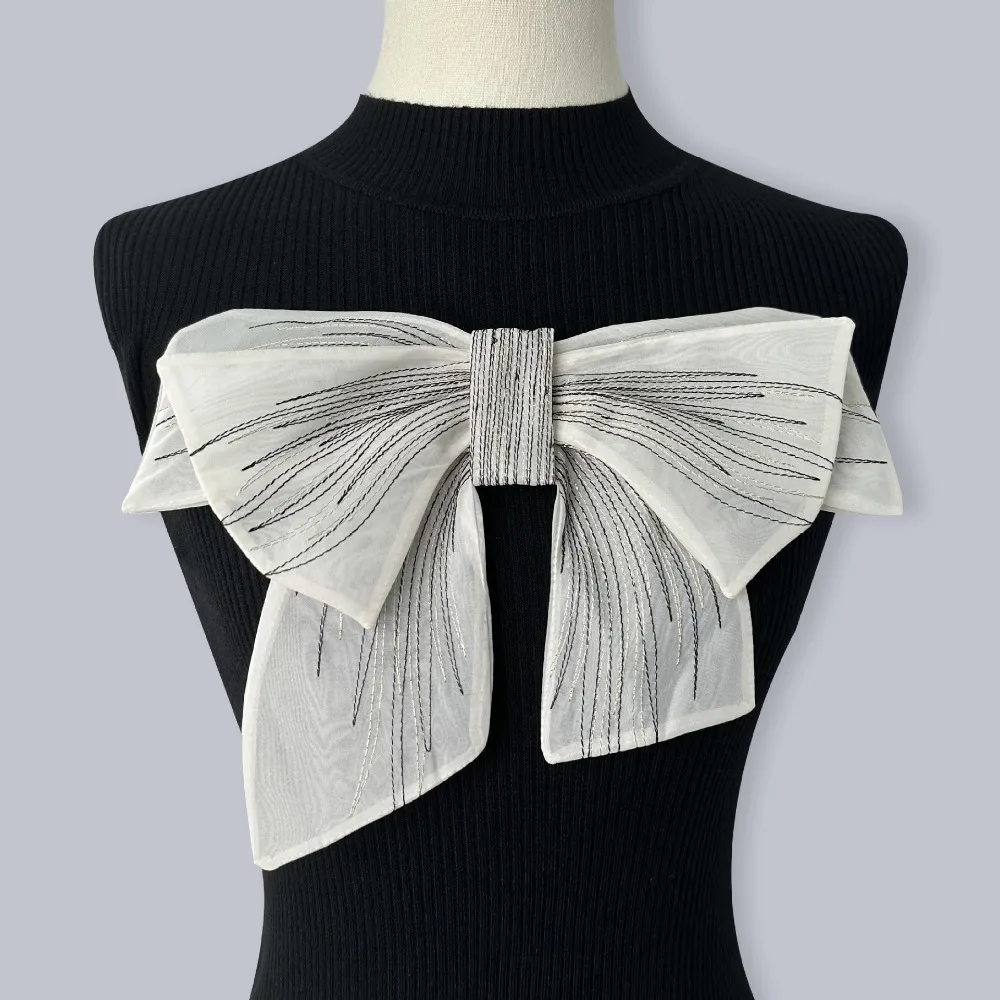 

New Embroidery Women's Lace Collar Women's Clothing Two Color Cloak Fake False Collars Children's Clothing Detachable Shirt