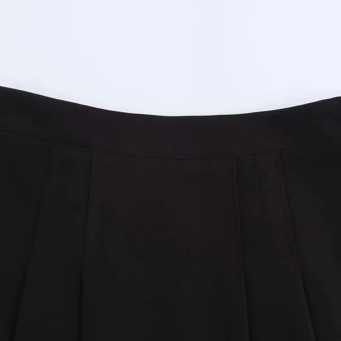 Faionable مطوي تنورة الزخرفية السراويل النسائية الخريف تصميم جديد البوليستر Busin ألف خط سليم صالح منتصف الخصر تنورة