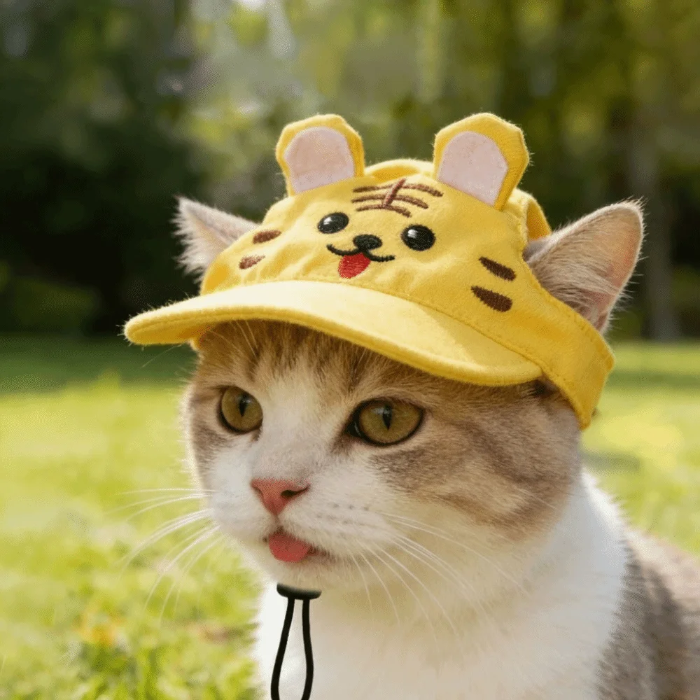 

Cute Cartoon Pet Sun Hat Adjustable Breathable Cat Sunshade Cap with Ear Holes Animal Pattern Dog Sunscreen Hat Beach Activities