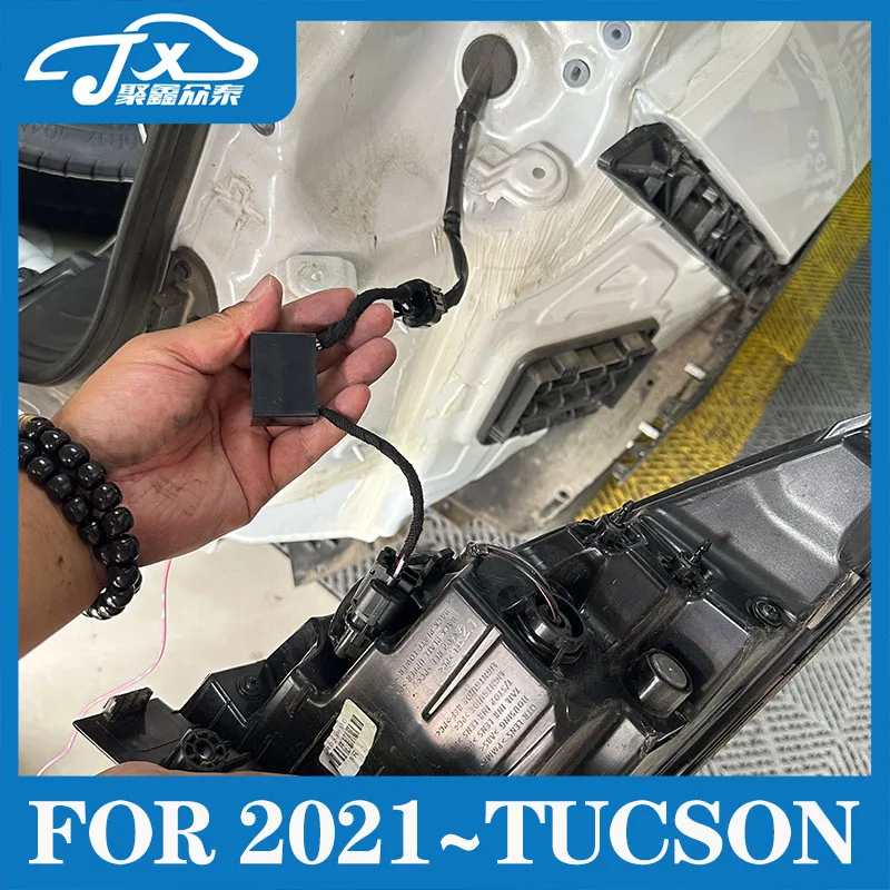 For TUCSON nx4 through tail light flashing module turn signal up brake through module