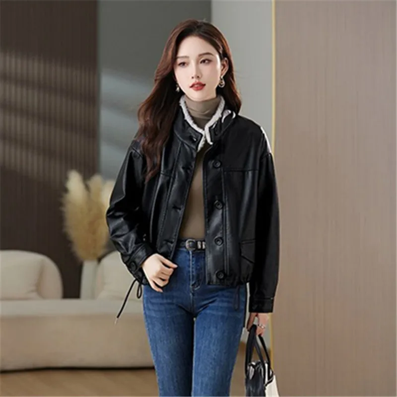 패션 벨벳 두꺼운 따뜻한 가짜 가죽 자켓 가을 겨울 새로운 스탠드 업 칼라 짧은 기관차 코트 여성 느슨한 Outwear T1481