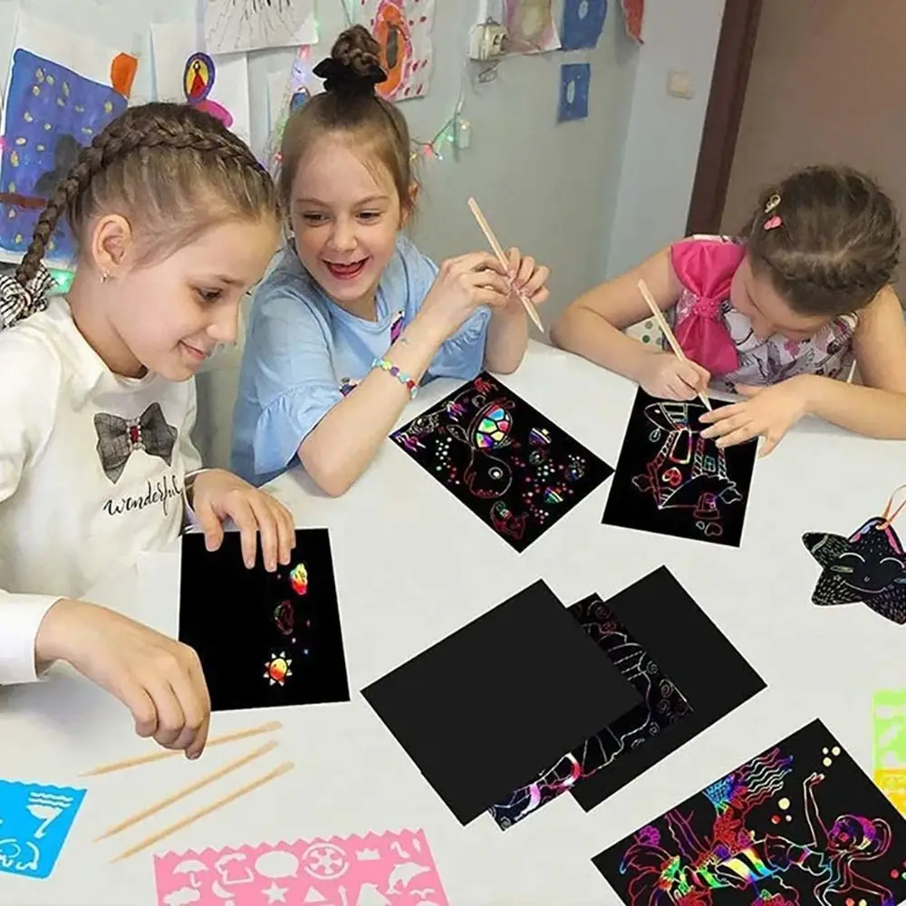 20Pcs 16/32K Scratch Painting Paper with Bamboo Stick Rainbow Magic Graffiti Drawing Paper Black DIY Creative Art Painting Kit