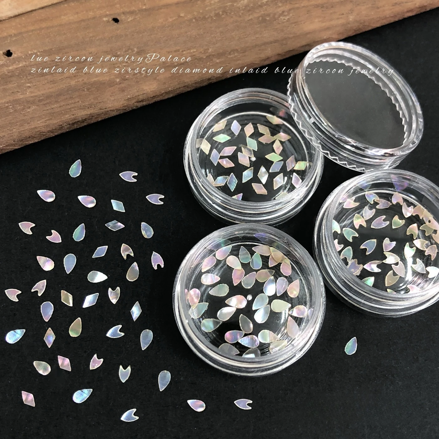 20Pcs Shell Spliced Petal Nail Charms Aurora Iridescent Ultra‑thin Water Drop Shaped Nail Decorations
