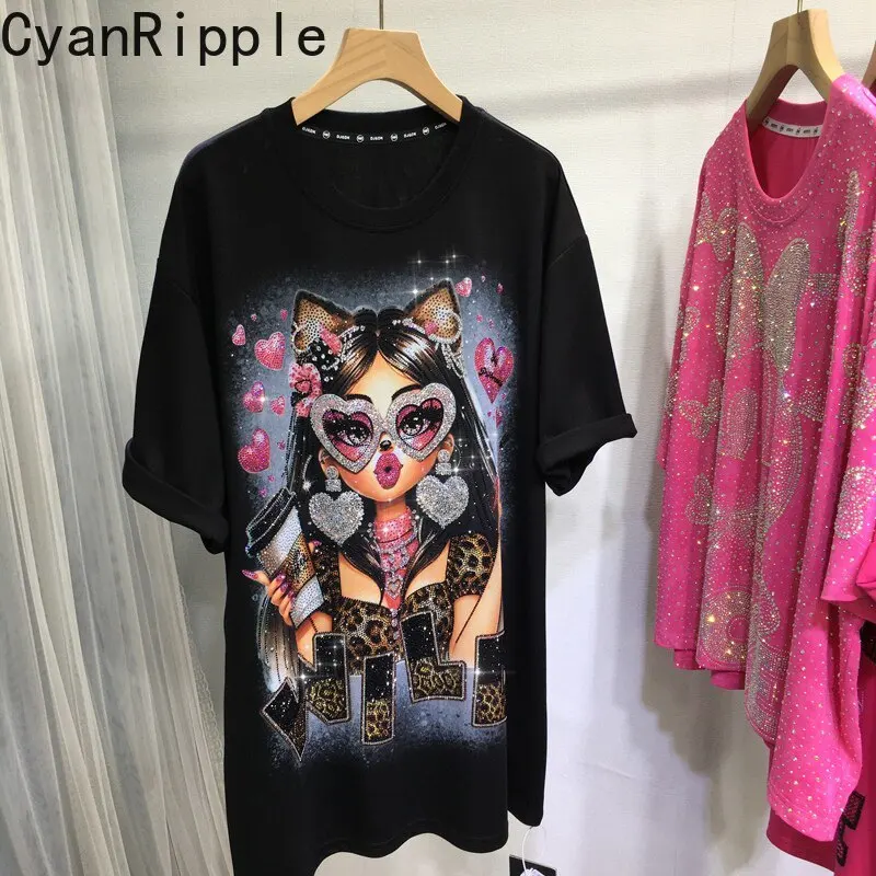 

Age Reduction Luxury Cartoon Hot Diamonds Women Short Sleeve T-shirt Round Neck Oversize Pullover Top Mid-long Summer Casual Tee