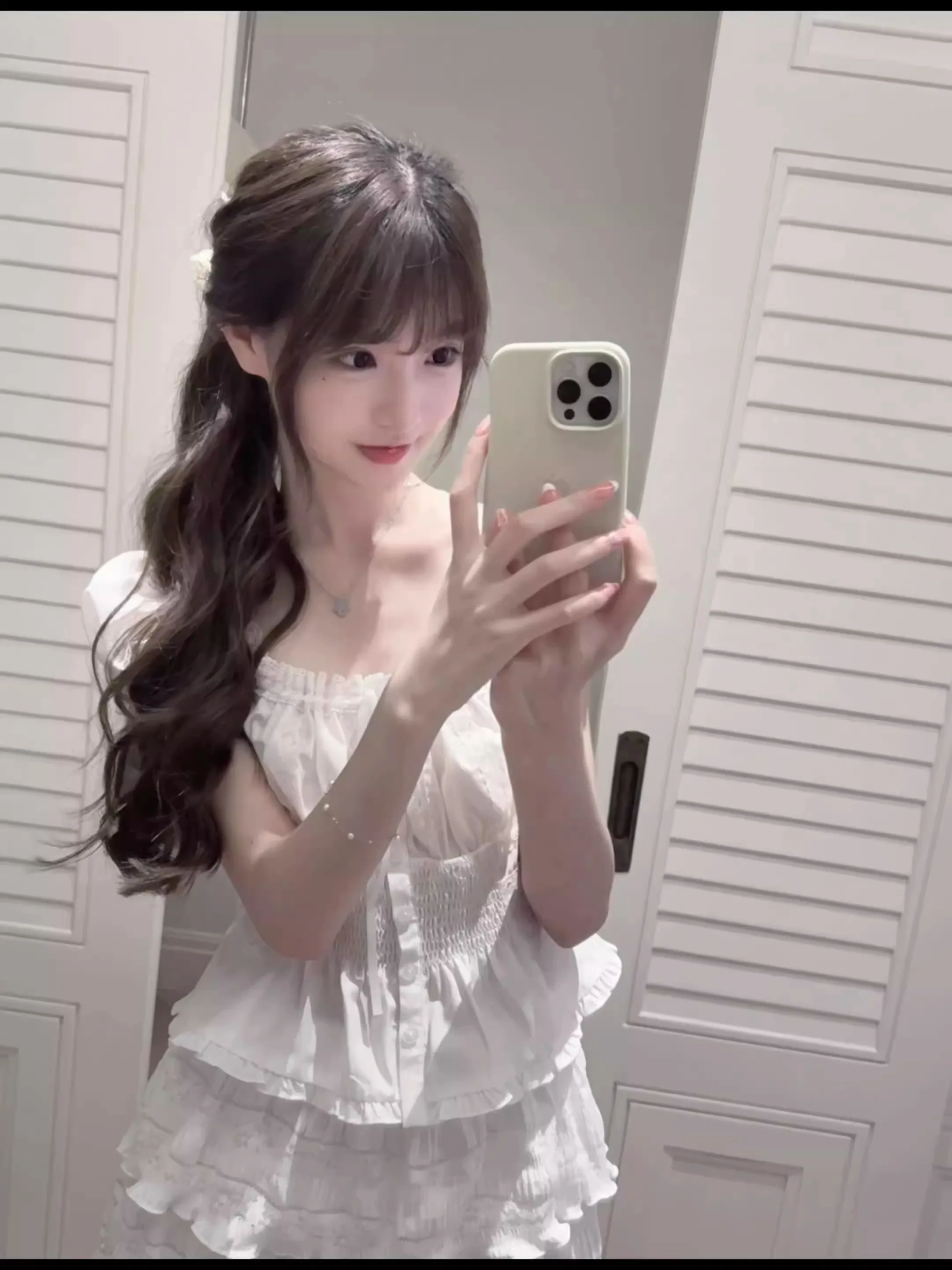 

Белая кружевная женская футболка Bubble Sve irt для похудения ort Sve College Sle Small Top Faion Ladies' Tee