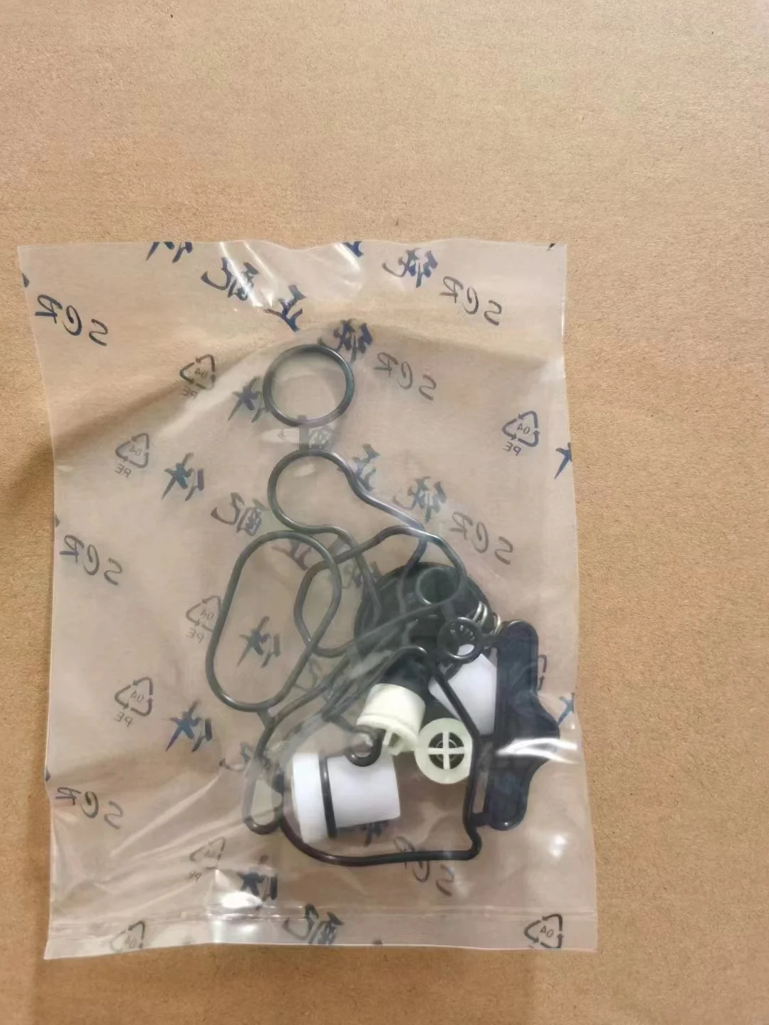 

5273338 L4400-1205350A 4931694 genuíno kit Urea pump repair kit minor repair check valve oil seal ring mat