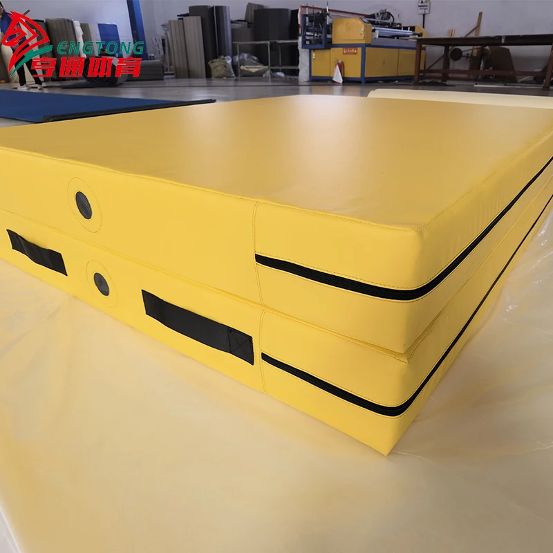 

Factory Wholesale Customization Large Crash Mat Large Foam Pit Mat Gymnastic Landing Mat