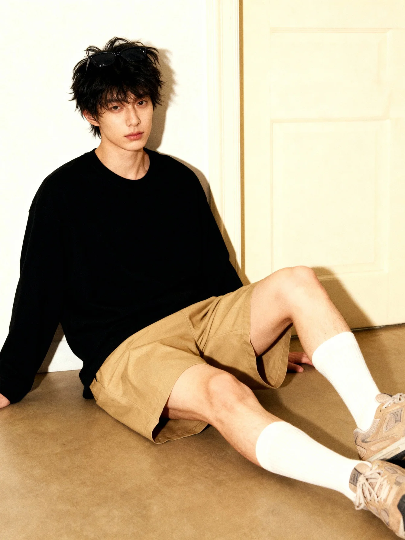 عادية الرجال فضفاض كم طويل تي شيرت موضة بلون بلوزات مستديرة العنق Y2k جودة عالية 100% القطن الذكور المحملة