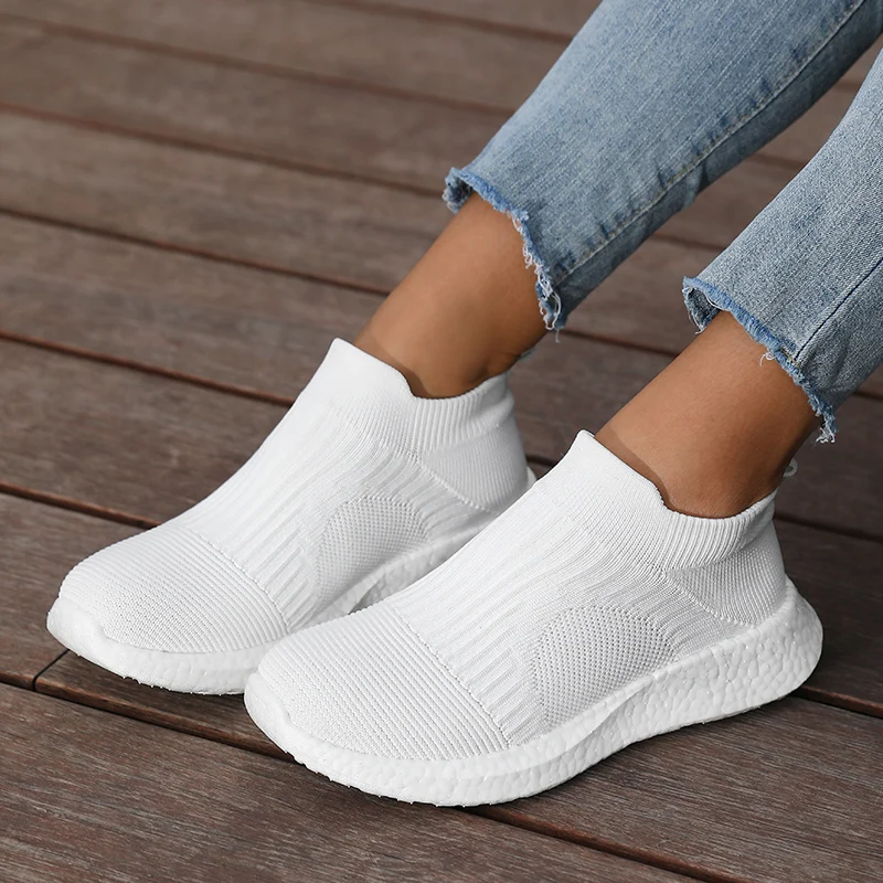 White Knitted Vulcanized Shoes for Women Sneakers Spring Breathable Big Size 41 Women Jogging Shoes Platform Slip-on Women Shoes