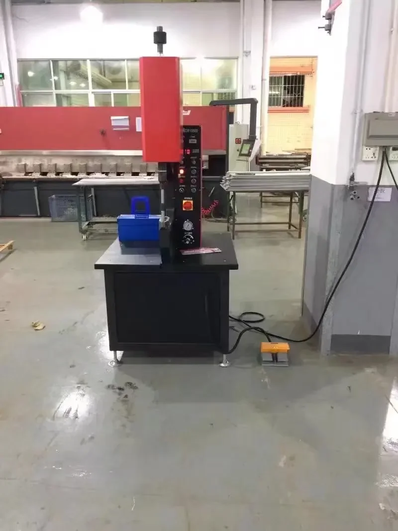 For JULY Automatic hydraulic pressure riveting machine Fastener Insertion machine brake lining