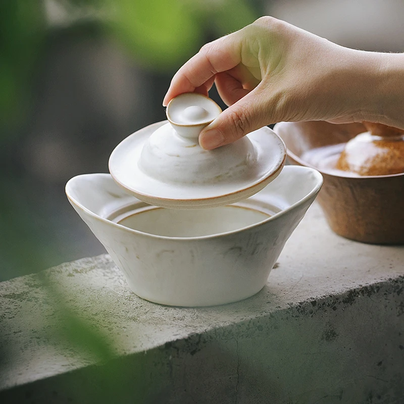 وعاء Yuanbao أدوات مائدة منزلية رائعة ومتخصصة بتصميم فريد ومميز للمطاعم وعاء حلوى من السيراميك