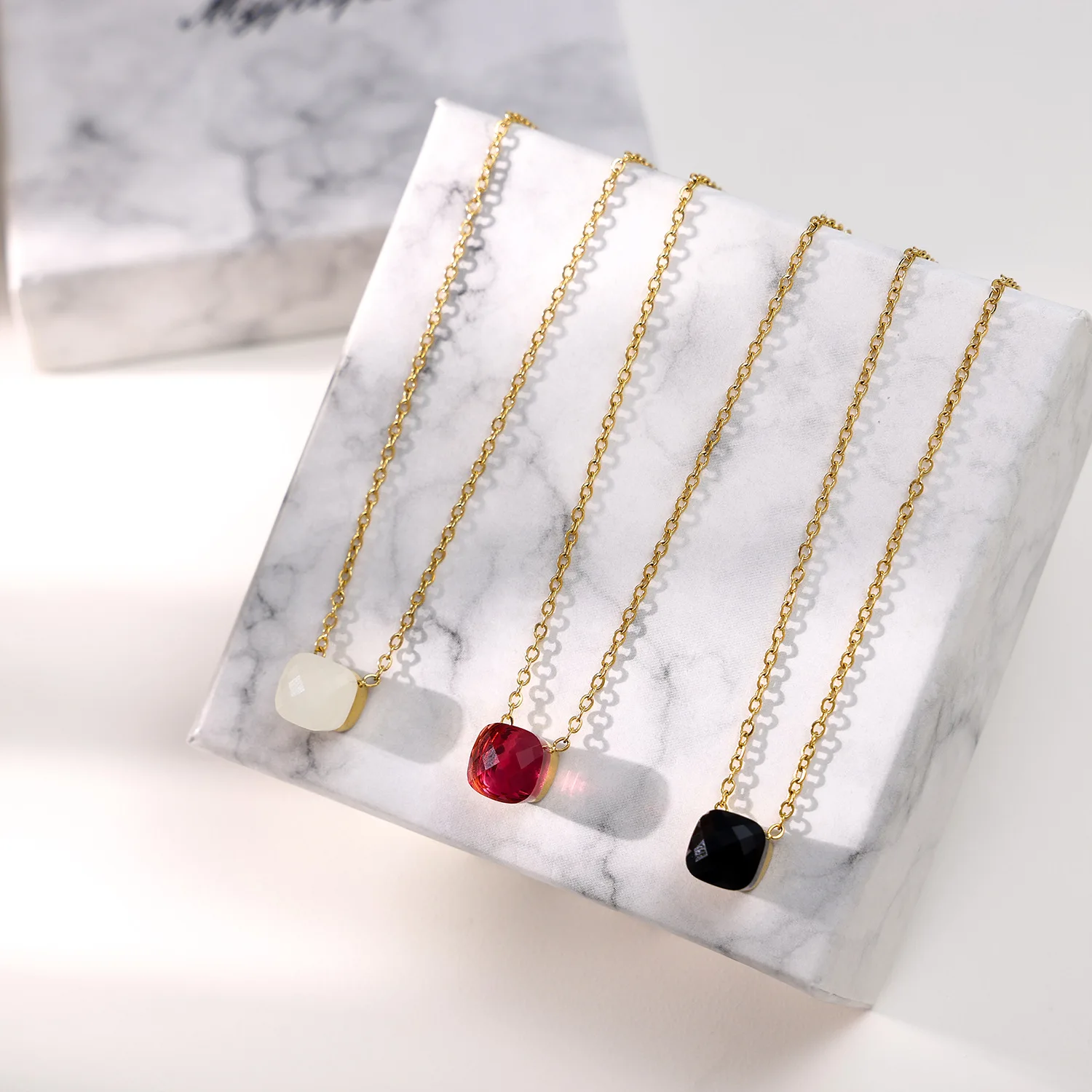 Minimalist Non Tarnish Free Waterproof Jewelry Pendant Colorful Crystal Necklace Women Stainless Steel Necklace Chain