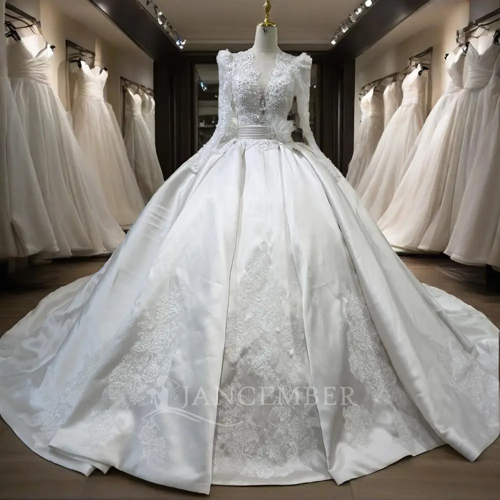 

Customized 2025 Ball Gown Wedding Dress V Neck Lace Crystal Beading vestido de novia Plus Size Bridal Gowns فساتين حفل