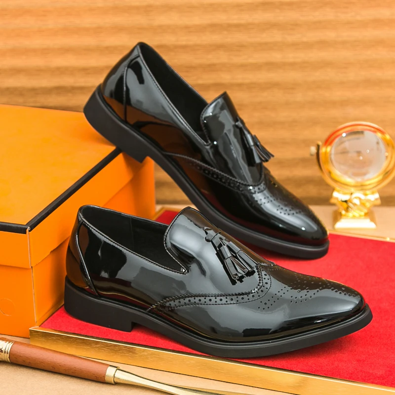

Повседневные мужские лоферы без шнуровки с кисточками, классический дизайн, модная обувь для вечеринок и офисов, уличная модная кожаная обувь для отдыха на открытом воздухе