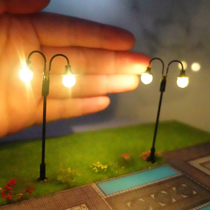 2pcs 1:87 Ho Scale Model Lamp 3V Park Garden Street Light Train Railway Led Lamppost Yard Model Lamps Layout Scenery Landscape